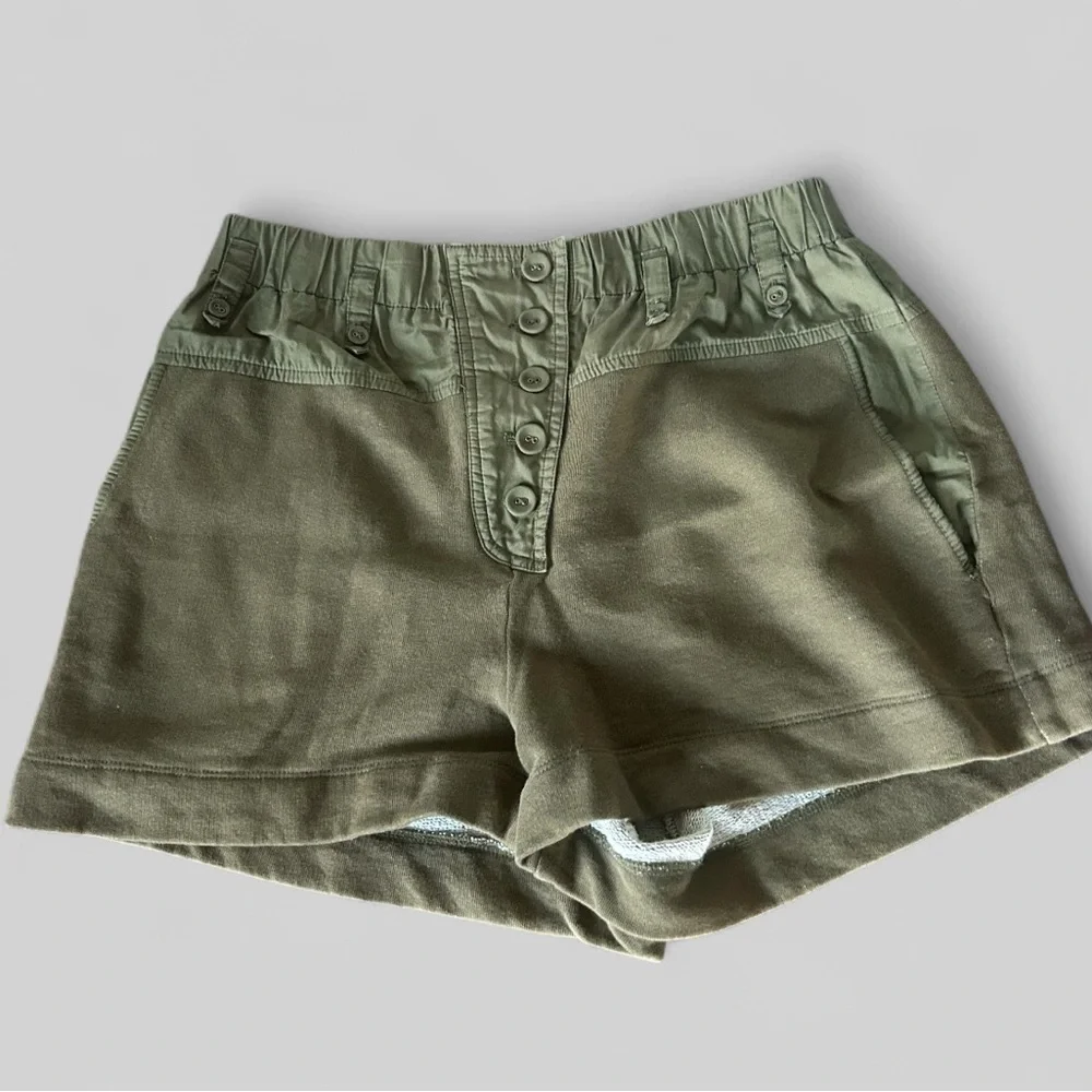 Ulla Johnson olive green designer mixed media shorts retro chic button accent